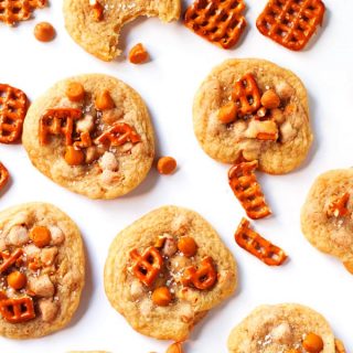 These Pretzel & Butterscotch Chip Cookies are sweet, salty, crunchy and amazingly delicious! Give your everyday cookies an exciting twist with this fun recipe. | platingsandpairings.com
