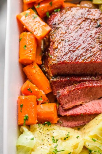 Instant Pot Corned Beef and Cabbage