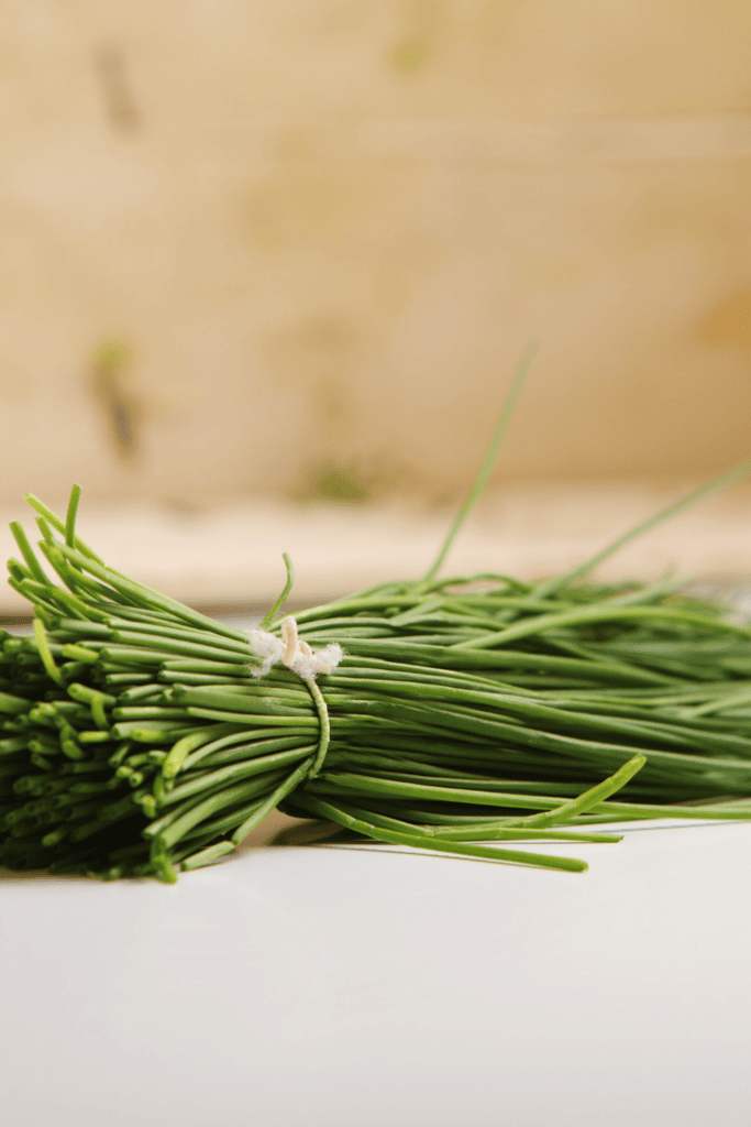 Pile of chives.