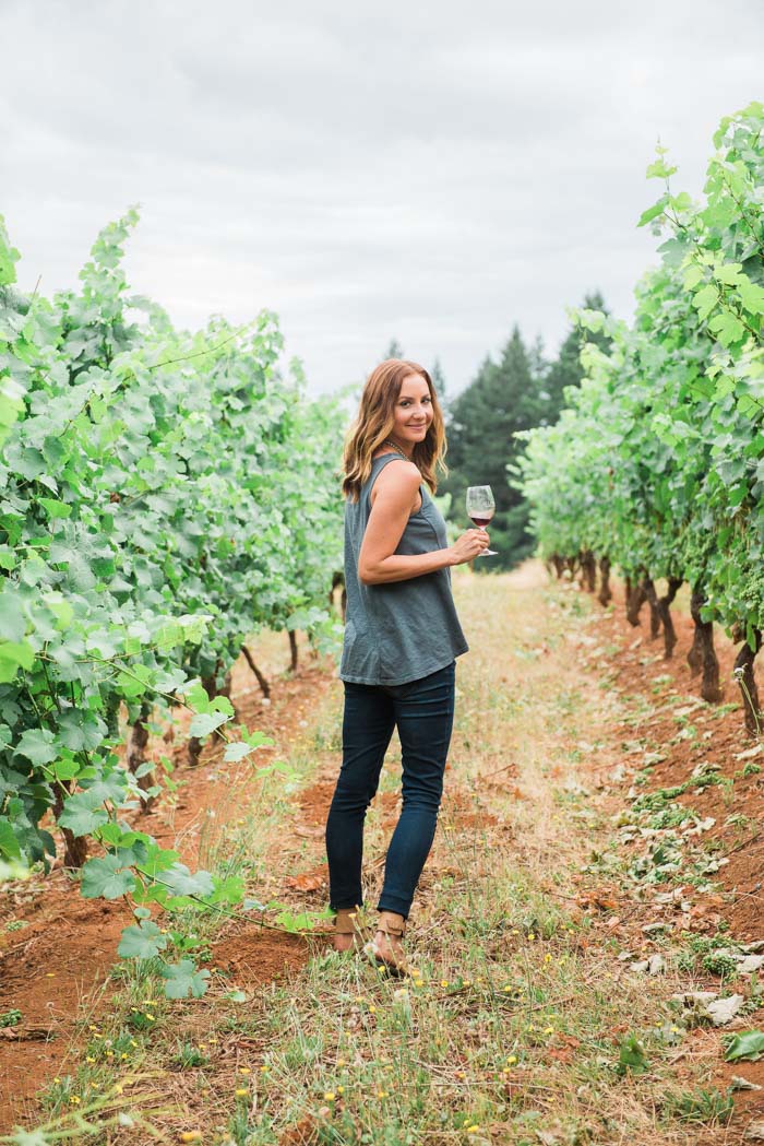 Lange Estate is located high in the Dundee Hills with an amazing view of Mount Hood on a clear day. It’s one of my favorite spots to have a picnic and enjoy the views in wine country | platingsandpairings.com