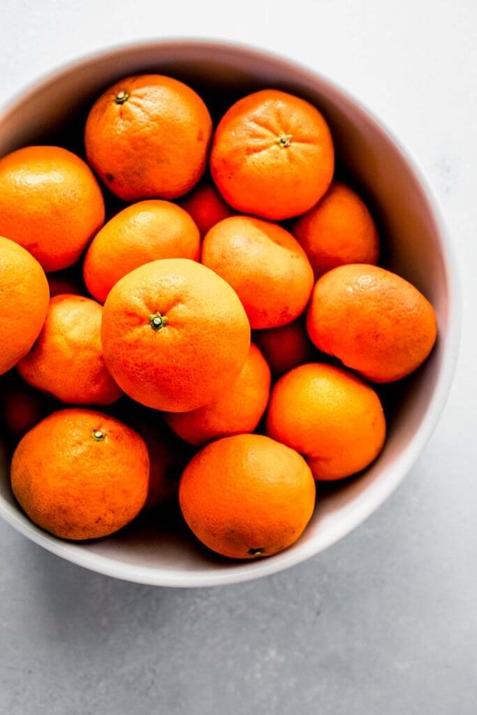 Bowl of clementines. 