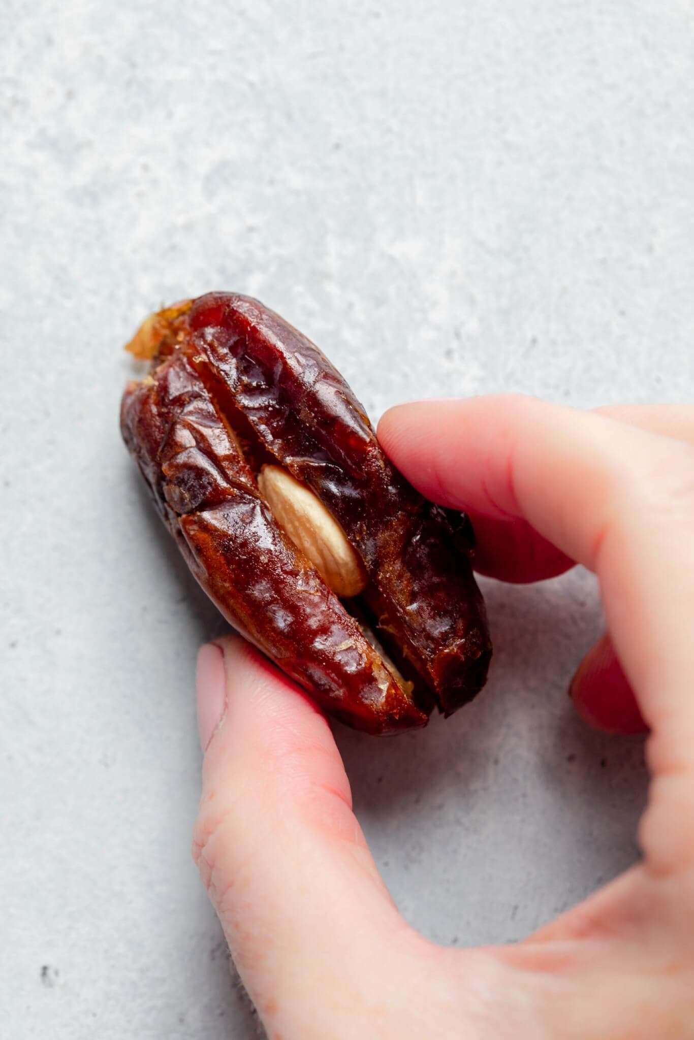 Date stuffed with almond