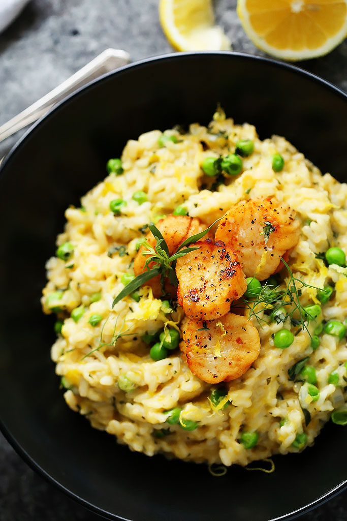 These Seared Scallops with Sweet Pea, Lemon & Tarragon Risotto are the perfect romantic dinner recipe to celebrate Valentine's Day or other special occasion. | platingsandpairings.com