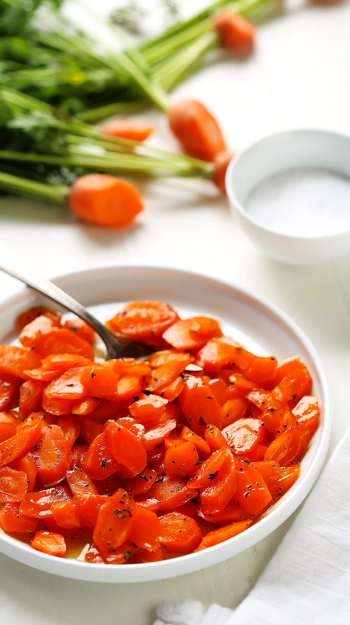 These are the BEST Glazed Carrots! Lightly sweetened, delicately seasoned & perfectly glazed. They make an amazing side dish that both kids & adults love. | platingsandpairings.com