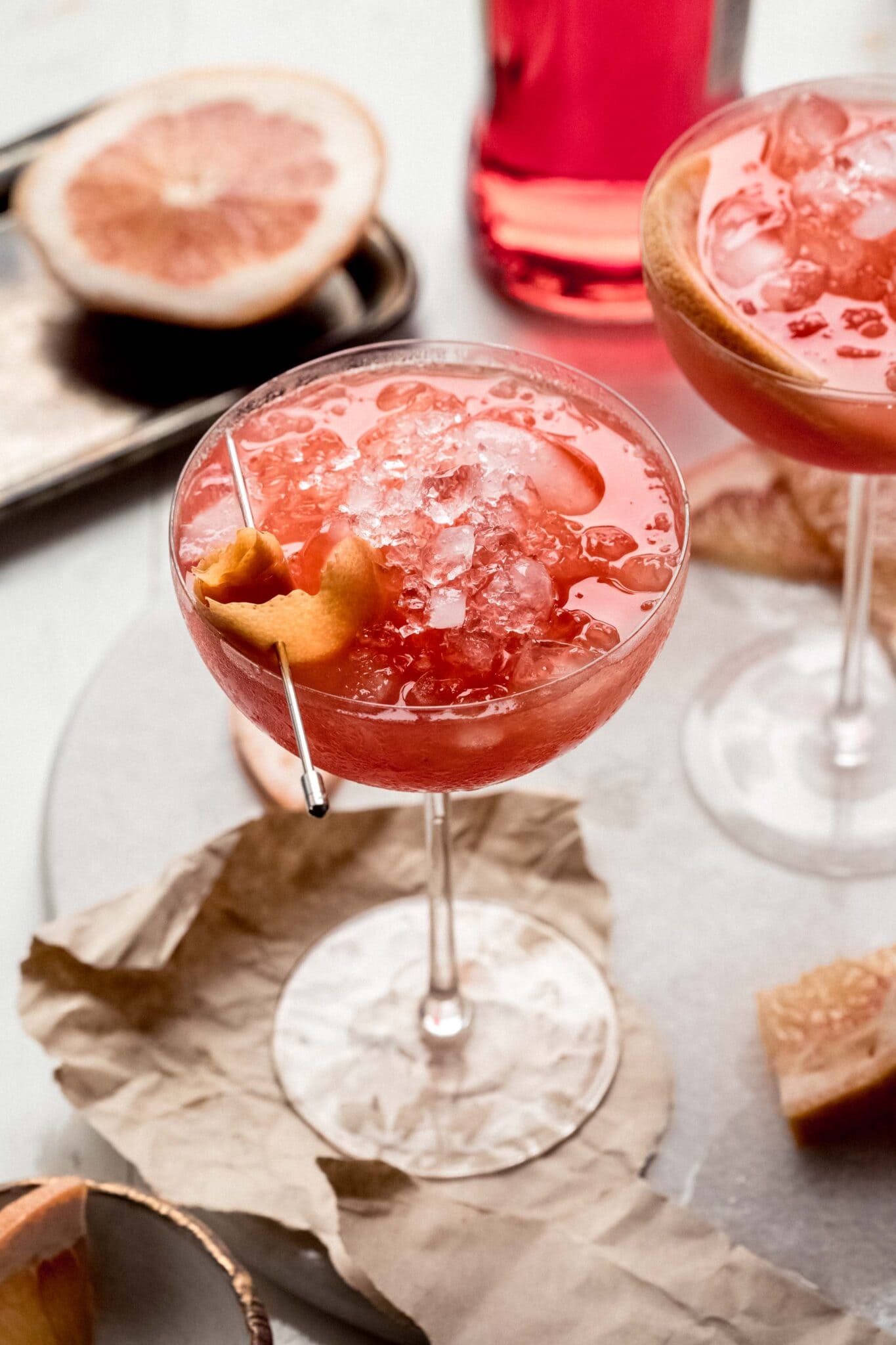Grapefruit Spritz (Aperol Grapefruit Cocktail) Platings + Pairings