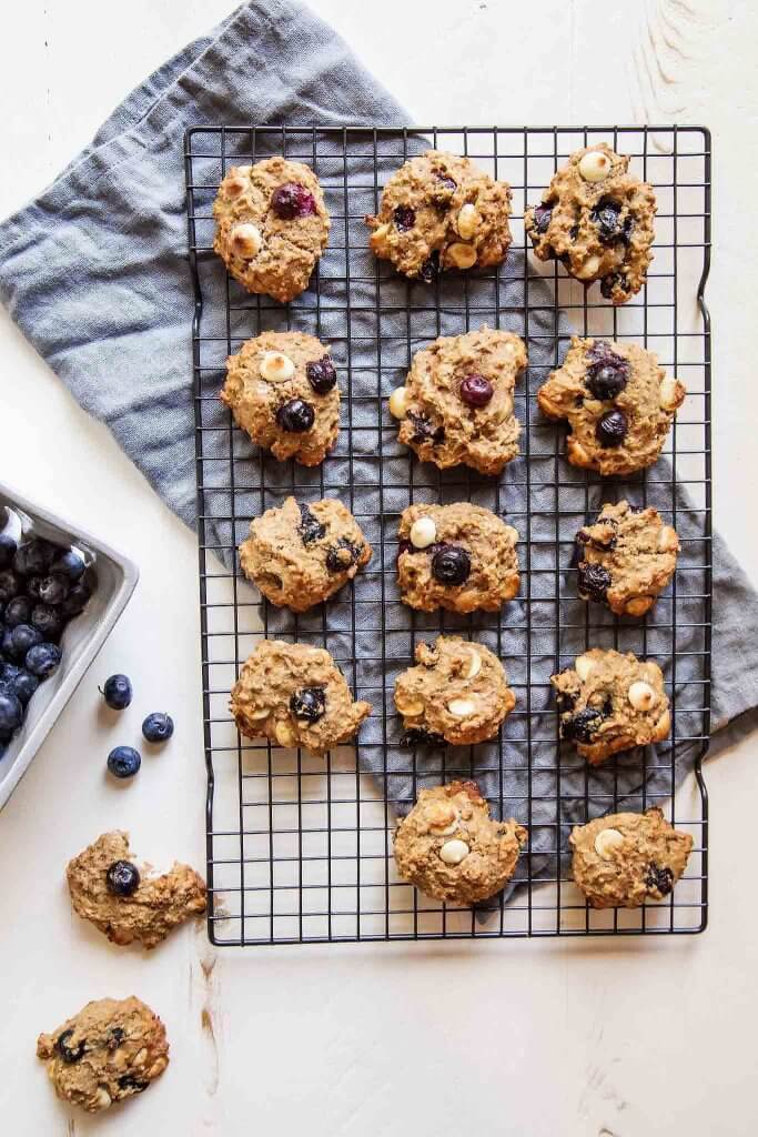 Blueberry & White Chocolate Quinoa Breakfast Cookies Platings + Pairings