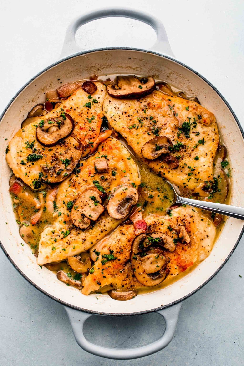 Easy Chicken Marsala Recipe (in 30Minutes!)