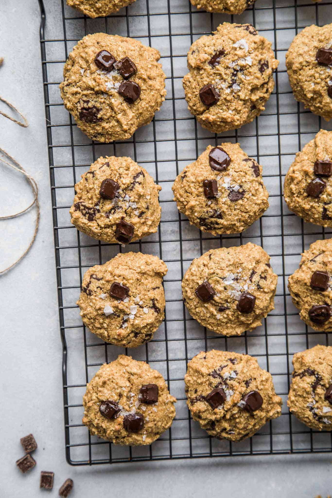Quinoa Breakfast Cookies with Dark Chocolate & Sea Salt are perfect for breakfasts on the go. Not only are they delicious, but they're packed with protein, whole grains and fiber.