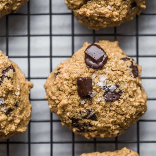 Quinoa Cookies with Dark Chocolate & Sea Salt Platings + Pairings