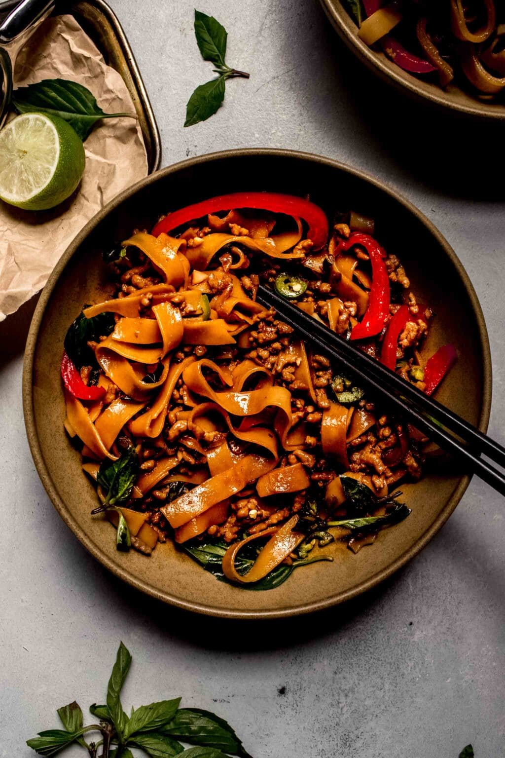 Easy Pad Kee Mao Recipe (Pork Drunken Noodles)