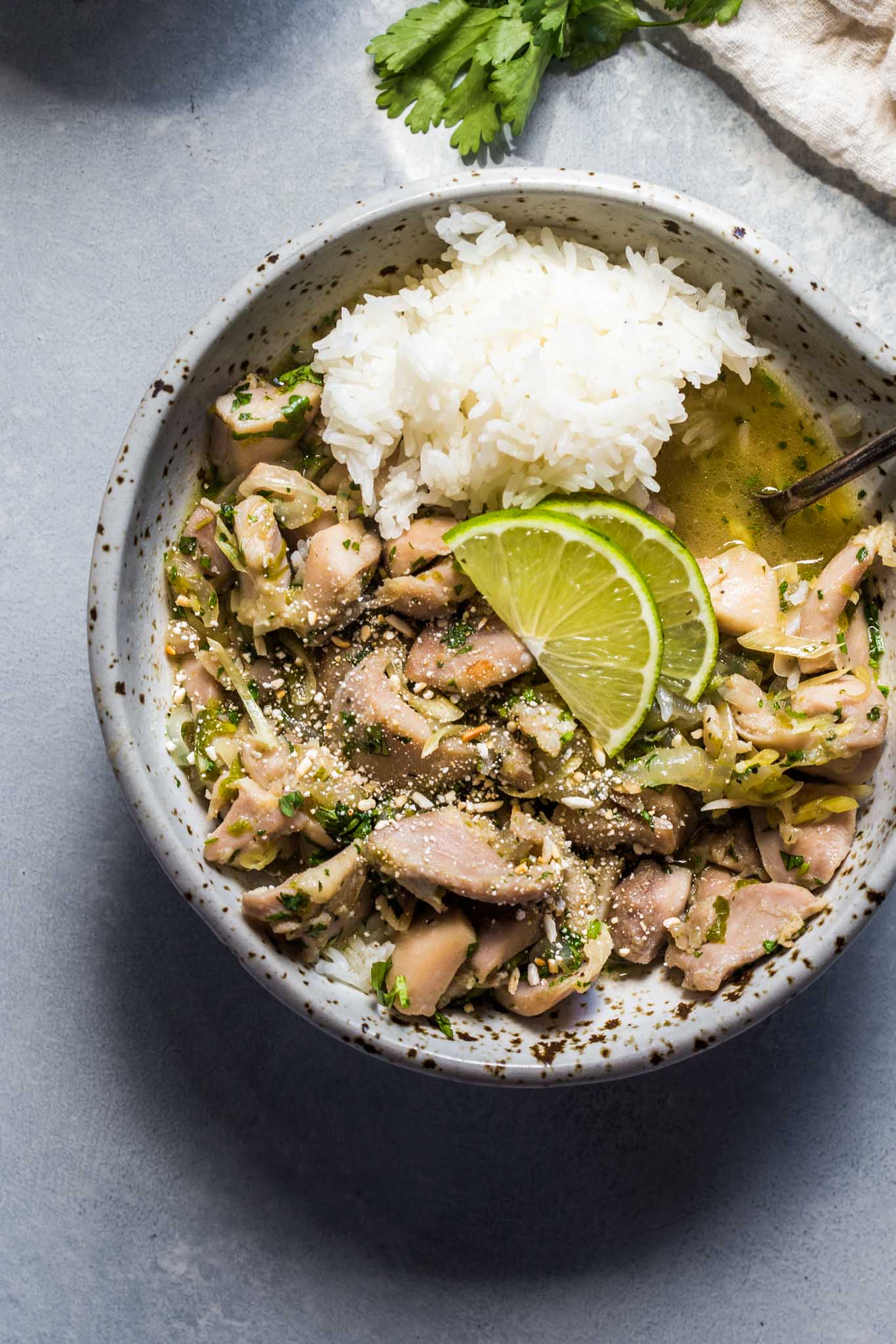 Overhead shot of bowl of lemongrass chicken.