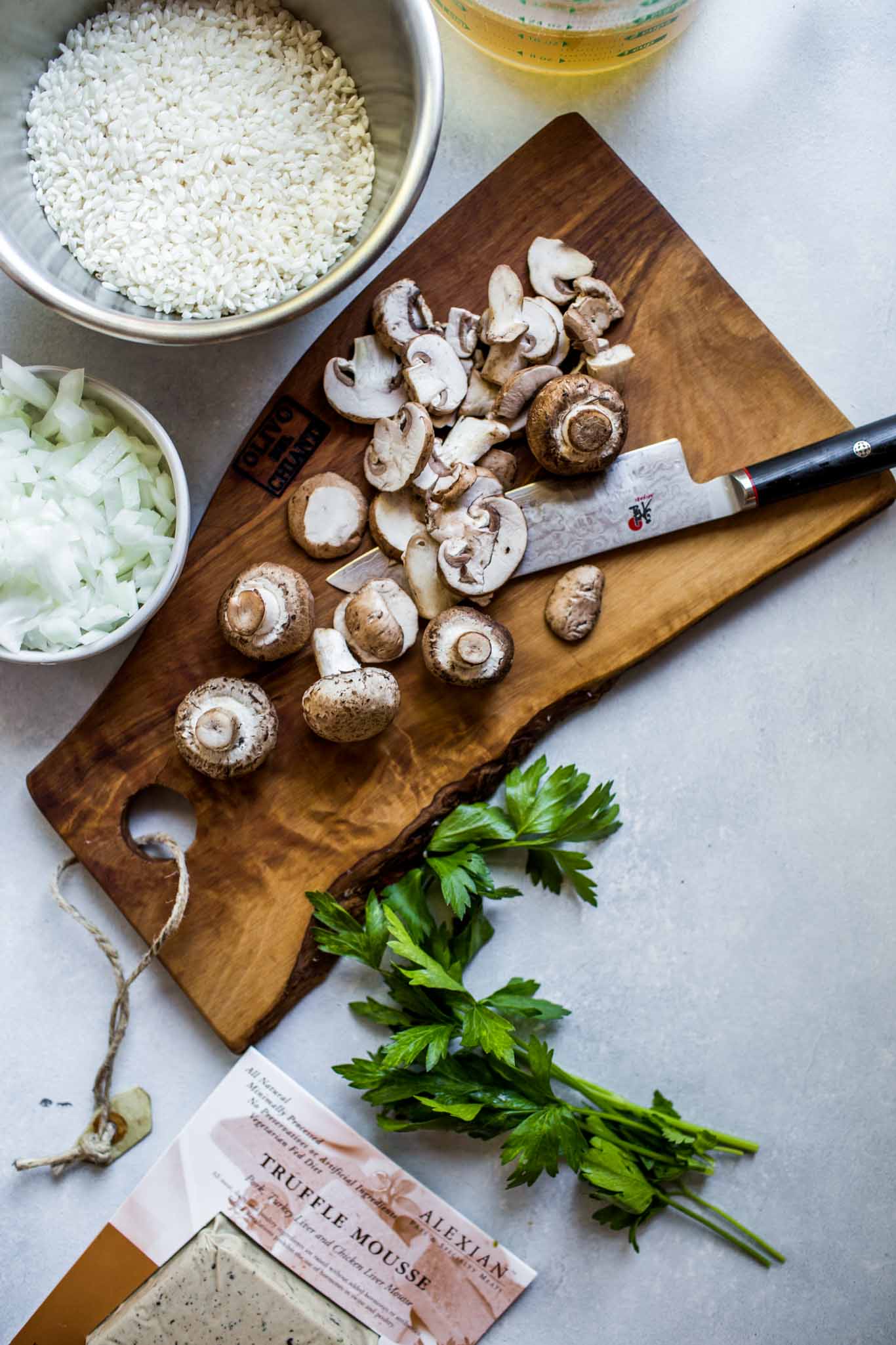 Ingredients for mushroom risotto.