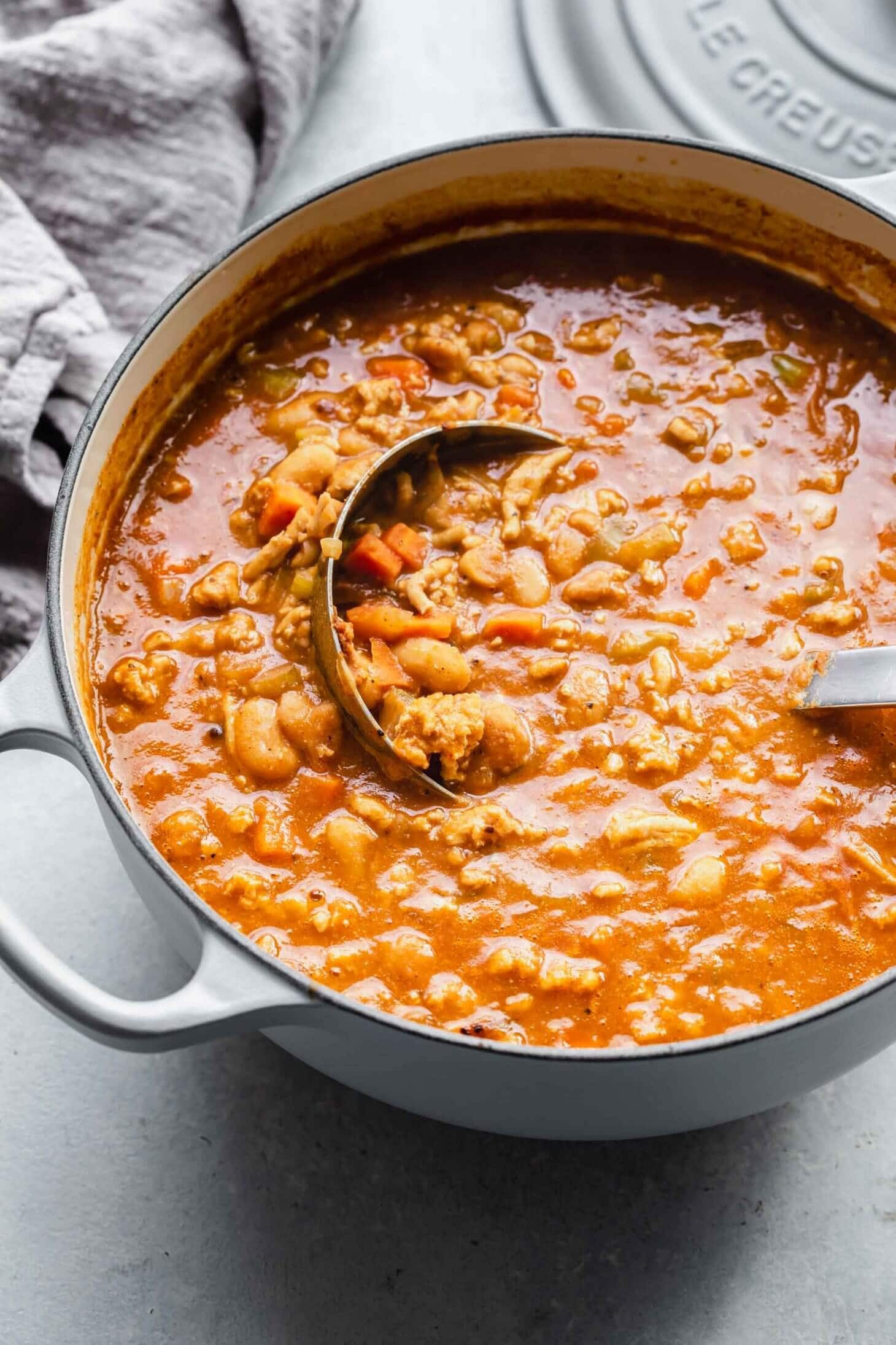 The BEST Buffalo Chicken Chili Recipe Platings + Pairings