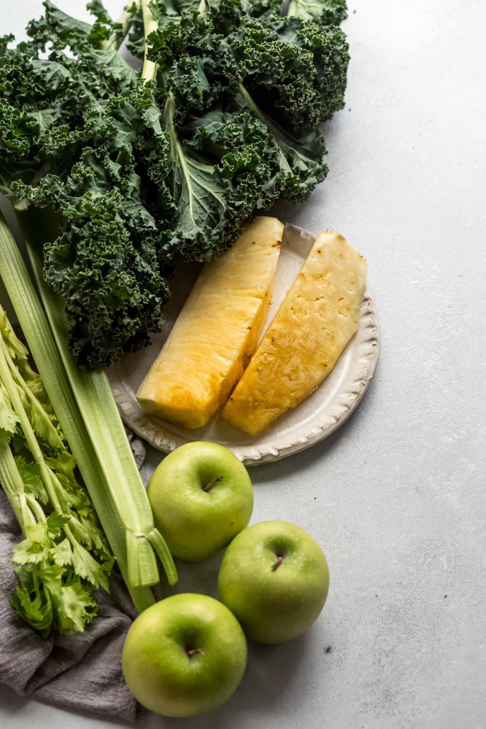 Ingredients for Green Juice.