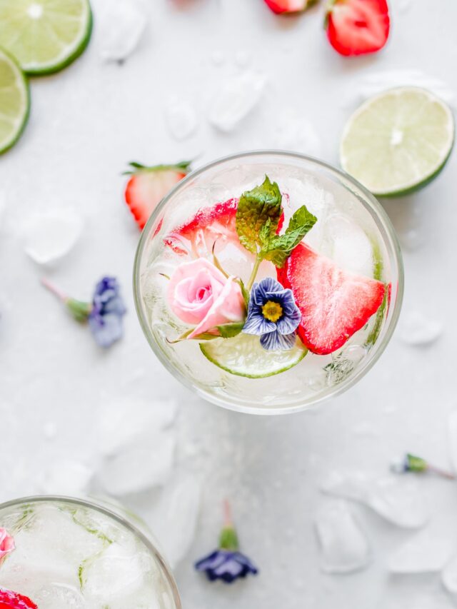 How to Make White Wine Sangria Platings + Pairings