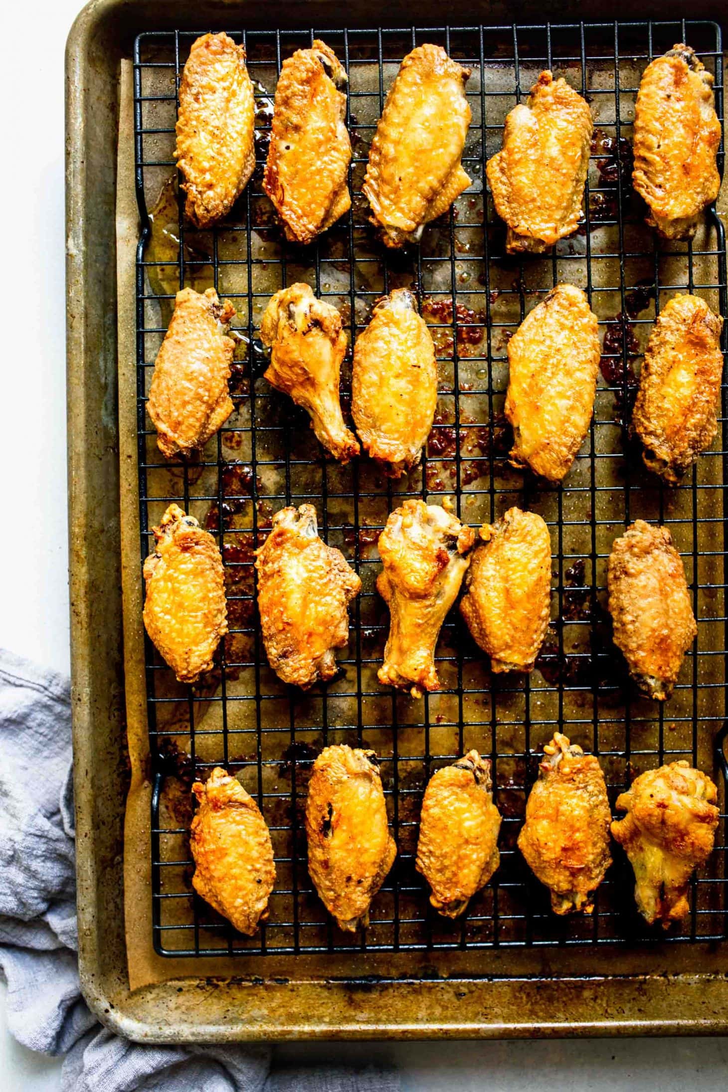Crispy Oven Baked Buffalo Wings
