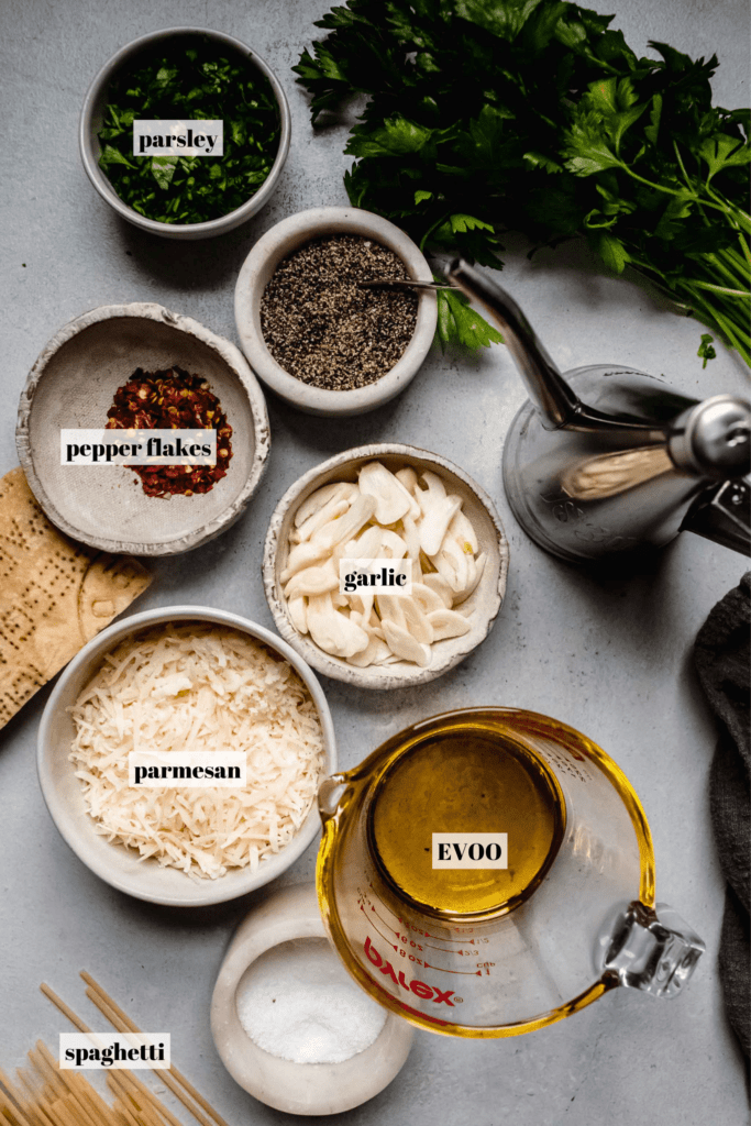 Ingredients for aglio e olio labeled on tray. 