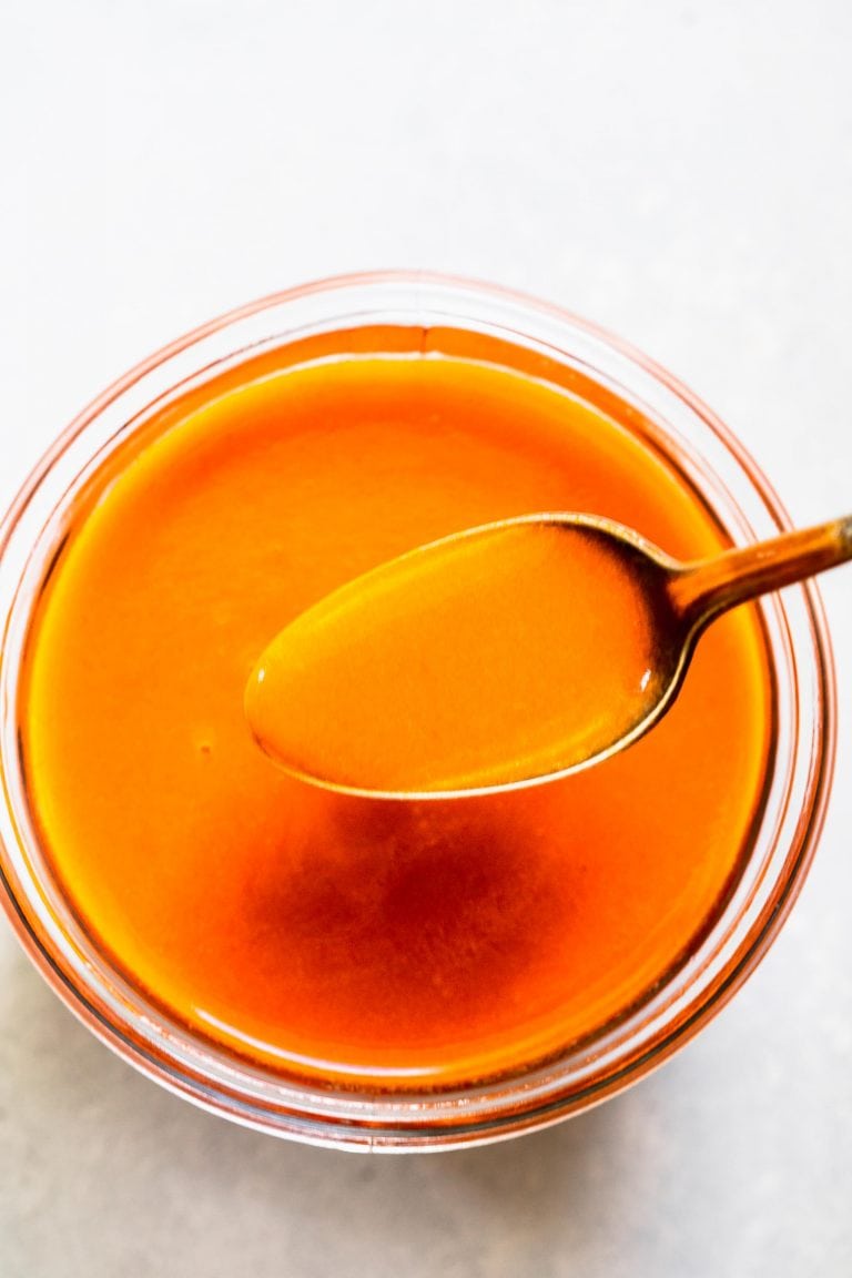 Homemade Buffalo Wing Sauce (Easy 4Ingredient Recipe!)