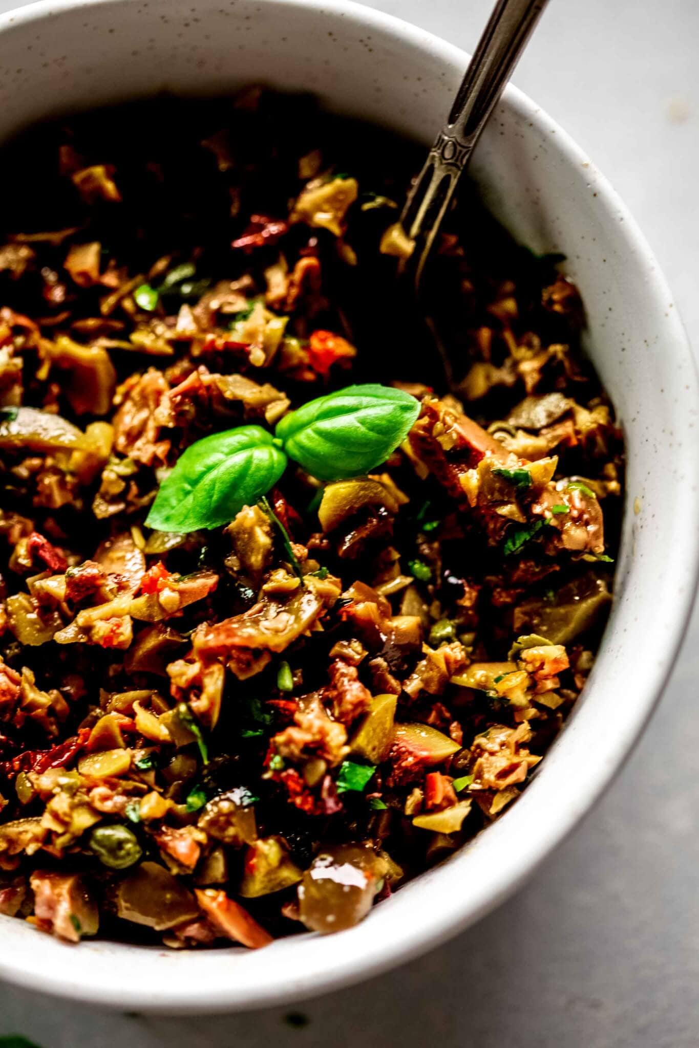 Olive Tapenade Recipe + VIDEO {Quick + Easy} Platings + Pairings