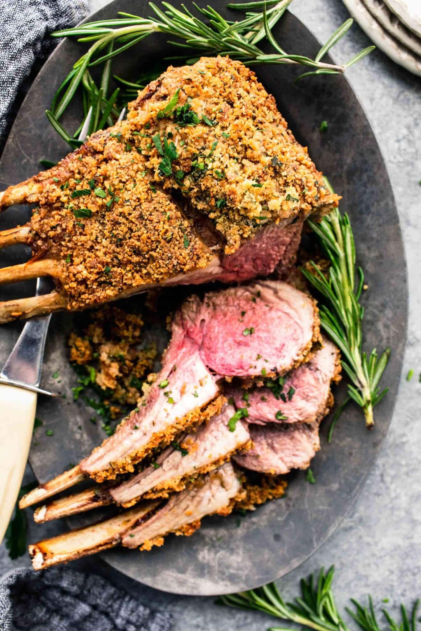 30 Show-Stopping Christmas Main Courses That Aren't Turkey 6 Herb Crusted Rack of Lamb