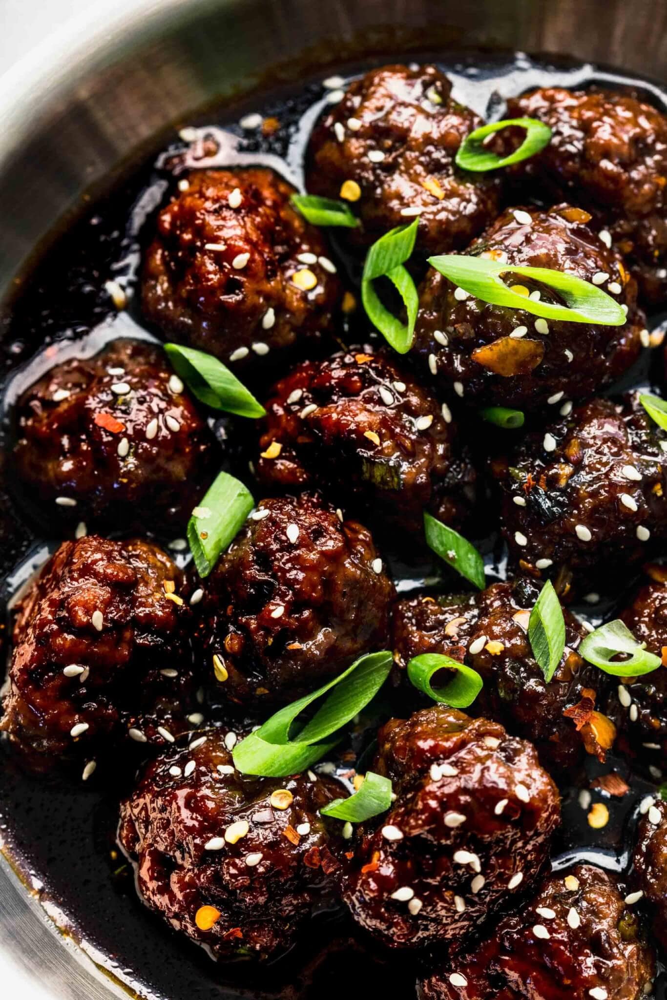 Sticky Mongolian Beef Meatballs // 30 Minute Recipe Platings + Pairings