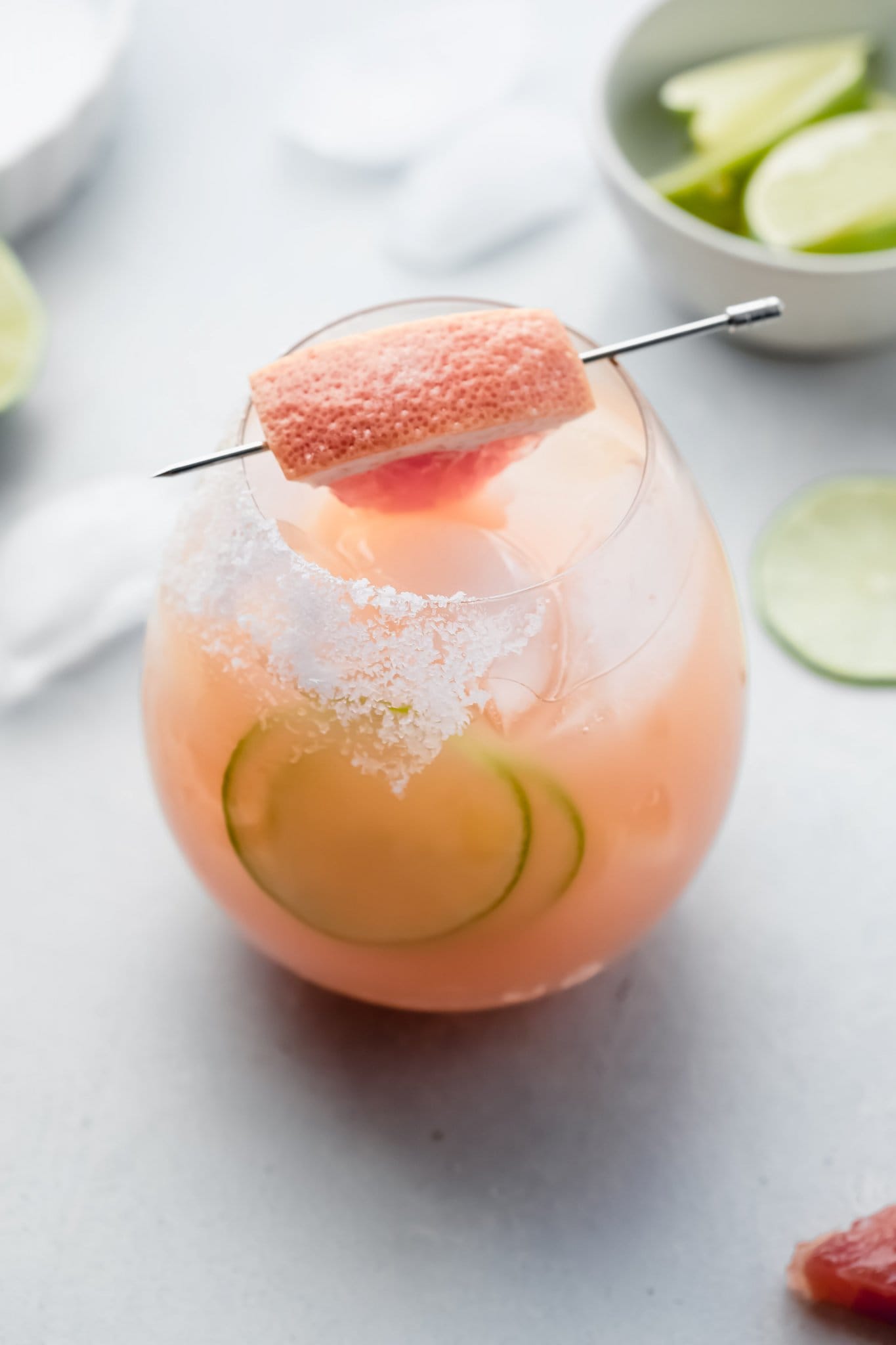 15+ BEST Honey Cocktails (Easy Recipes to Try!)