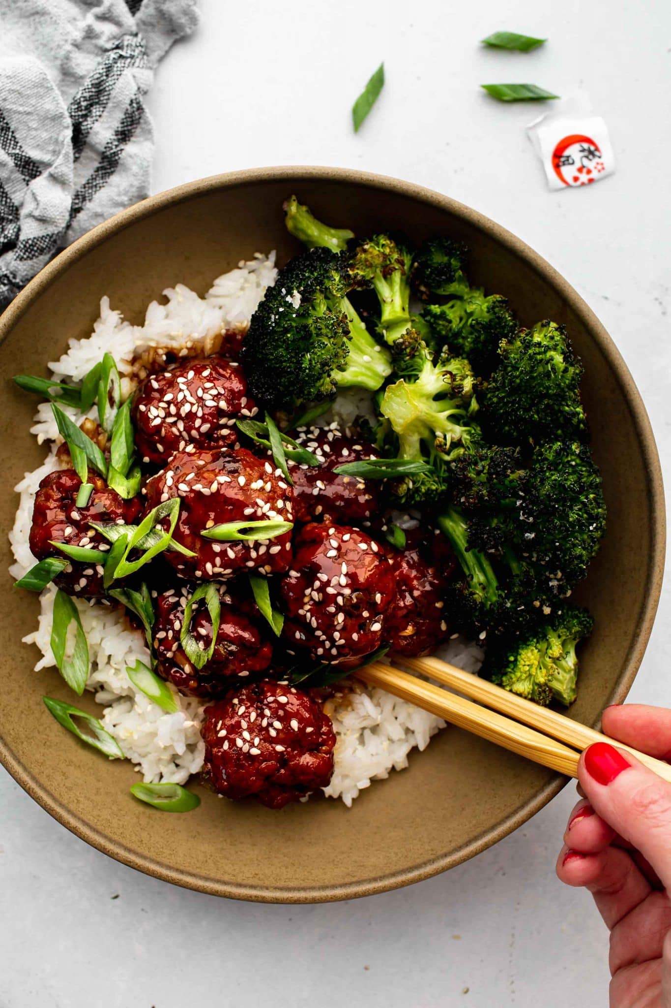 Sticky Mongolian Beef Meatballs // 30 Minute Recipe Platings + Pairings