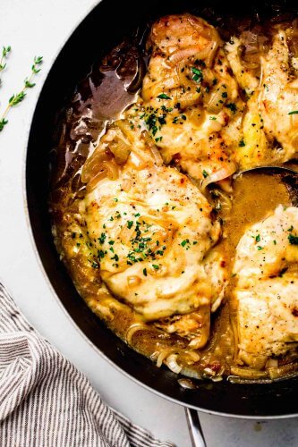 French onion chicken in skillet.