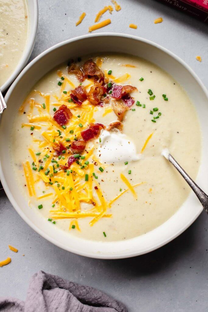 Overhead shot of bowl of slow cooker cauliflower soup.
