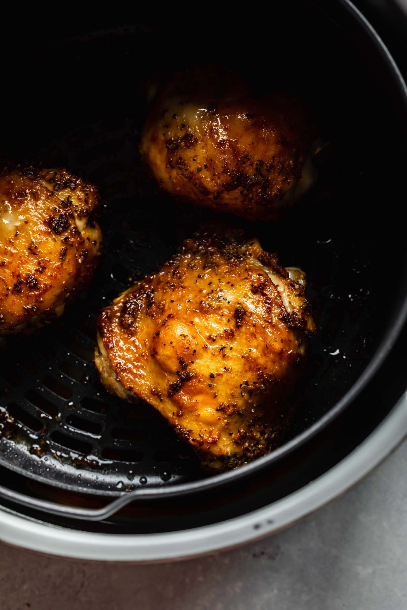 EASY Air Fryer Chicken Thighs (Crispy + Juicy!!)