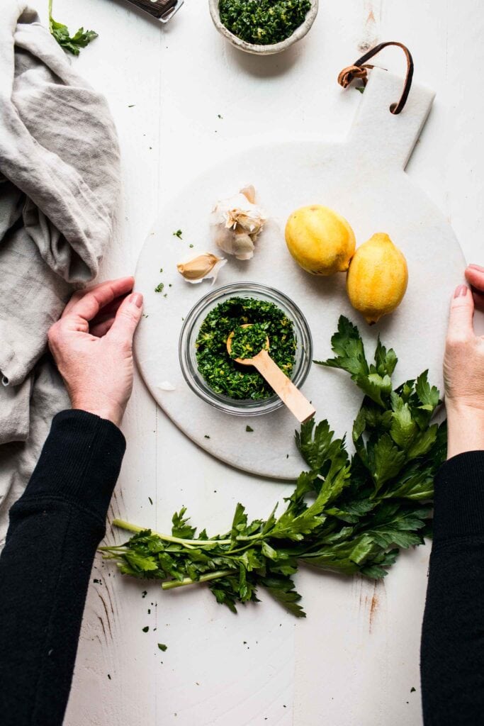 Prepared gremolata in bowl. 