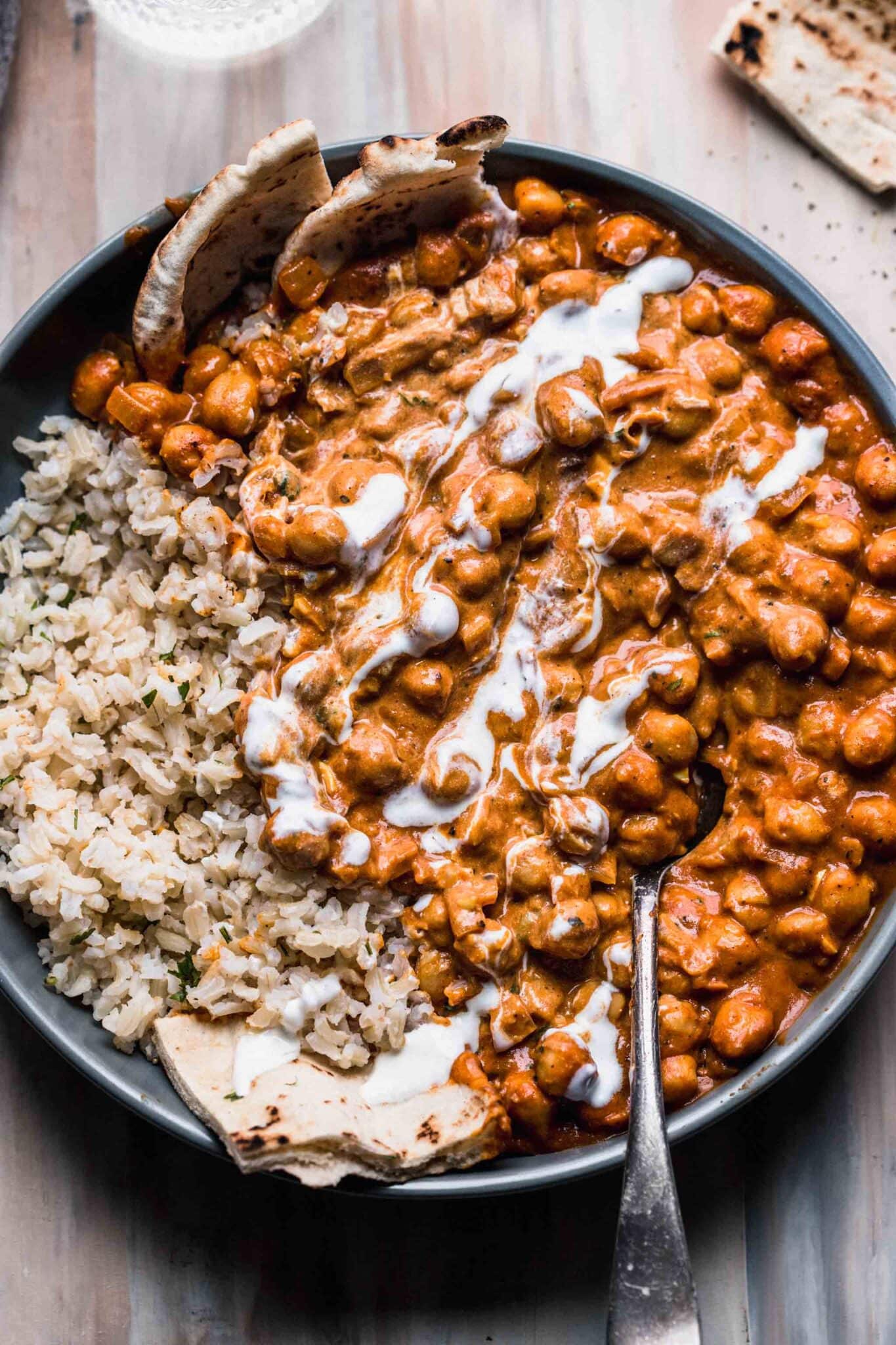 What to Serve with Butter Chicken 25+ BEST Sides