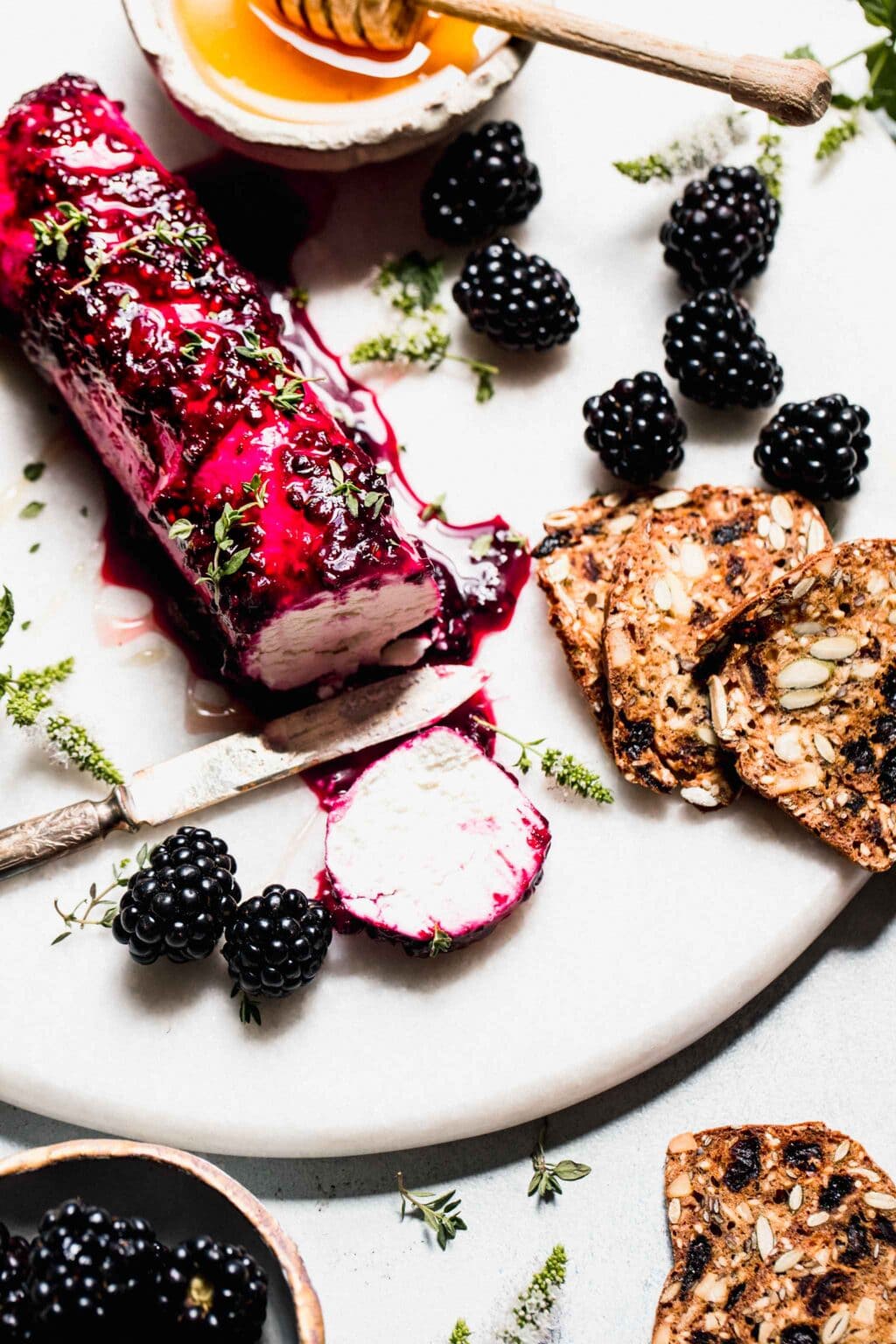 Blackberry Goat Cheese (Easy 5Ingredient Appetizer)