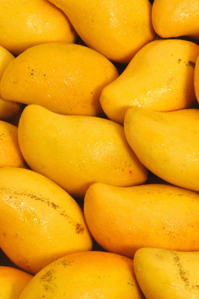 Francis mangoes - yellow in color. 