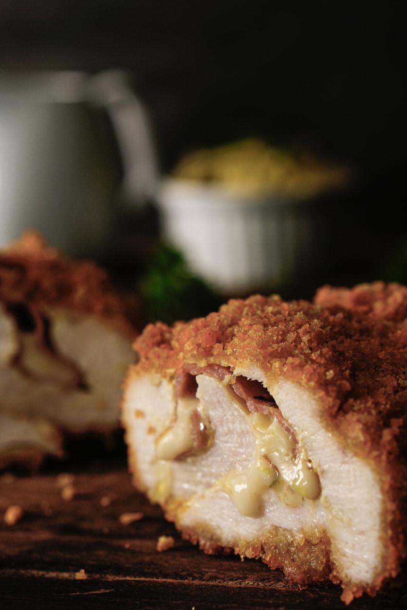 Chicken cordon bleu sliced into.