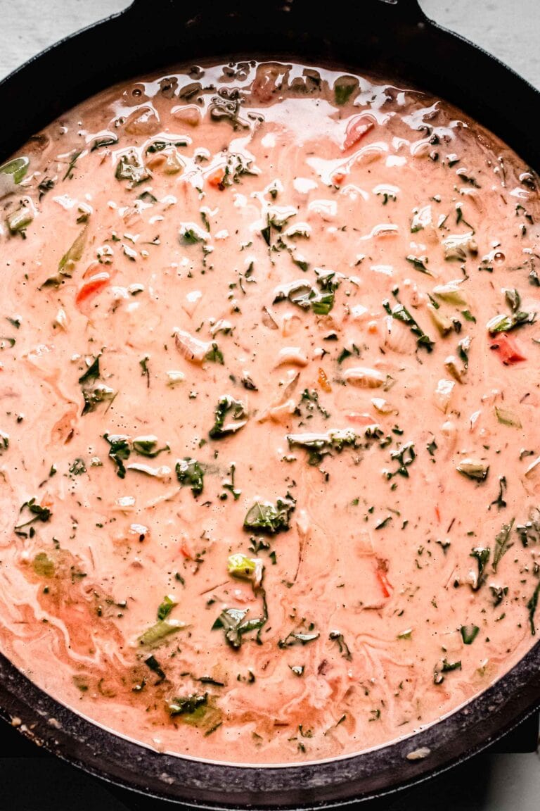 Creamy Mushroom Pot Pie (Easy Vegetarian Recipe)