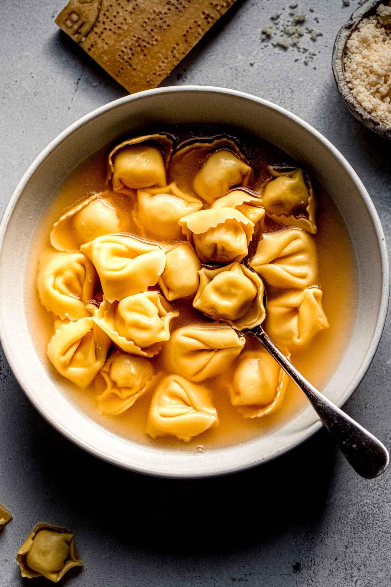Easy Tortellini in Brodo (10-Minute Recipe!)