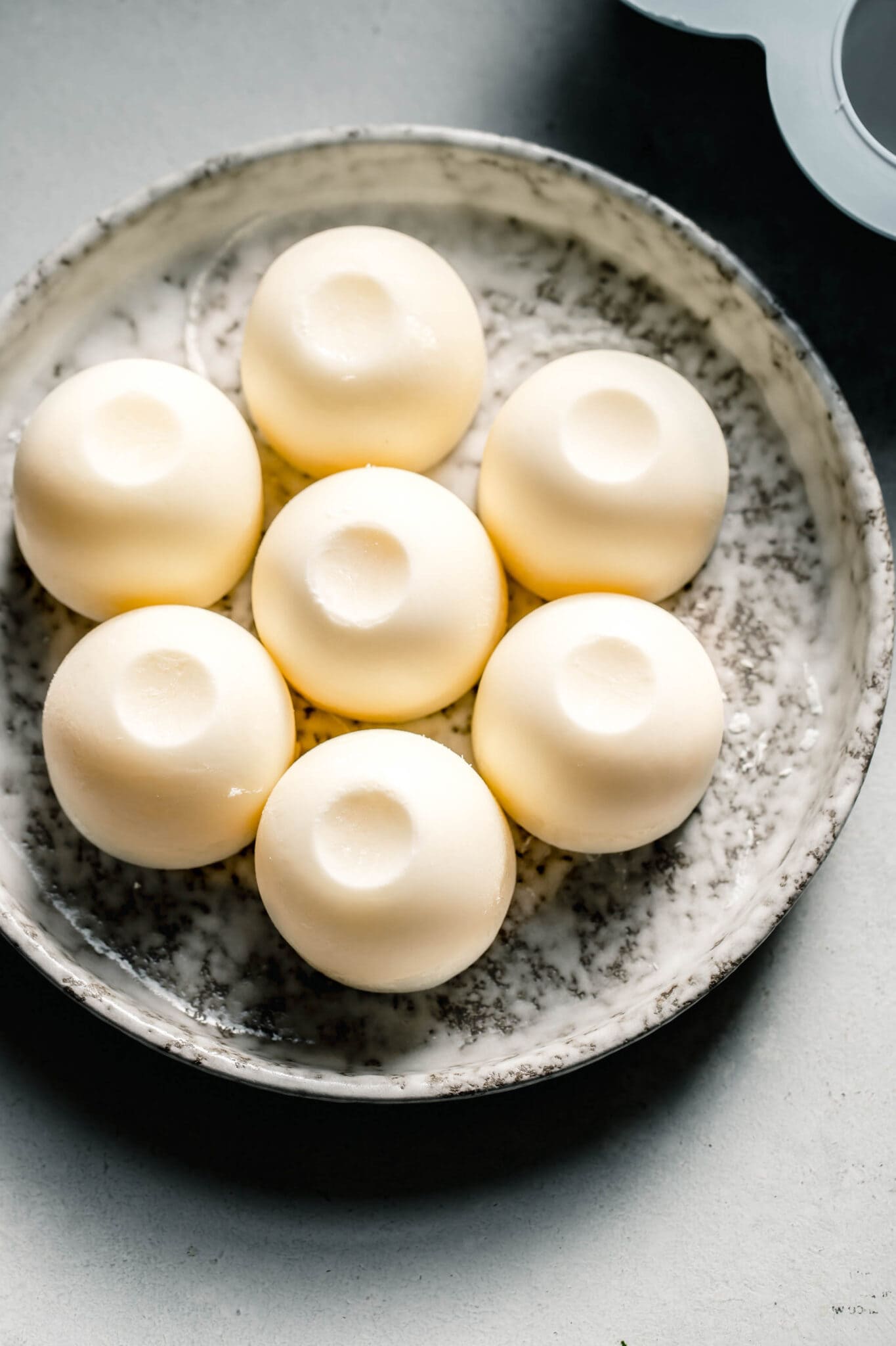 Can You Freeze Heavy Cream? (EASY How To Guide)