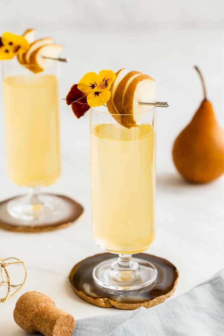 29+ BEST Pear Cocktails Easy Recipes to Try!
