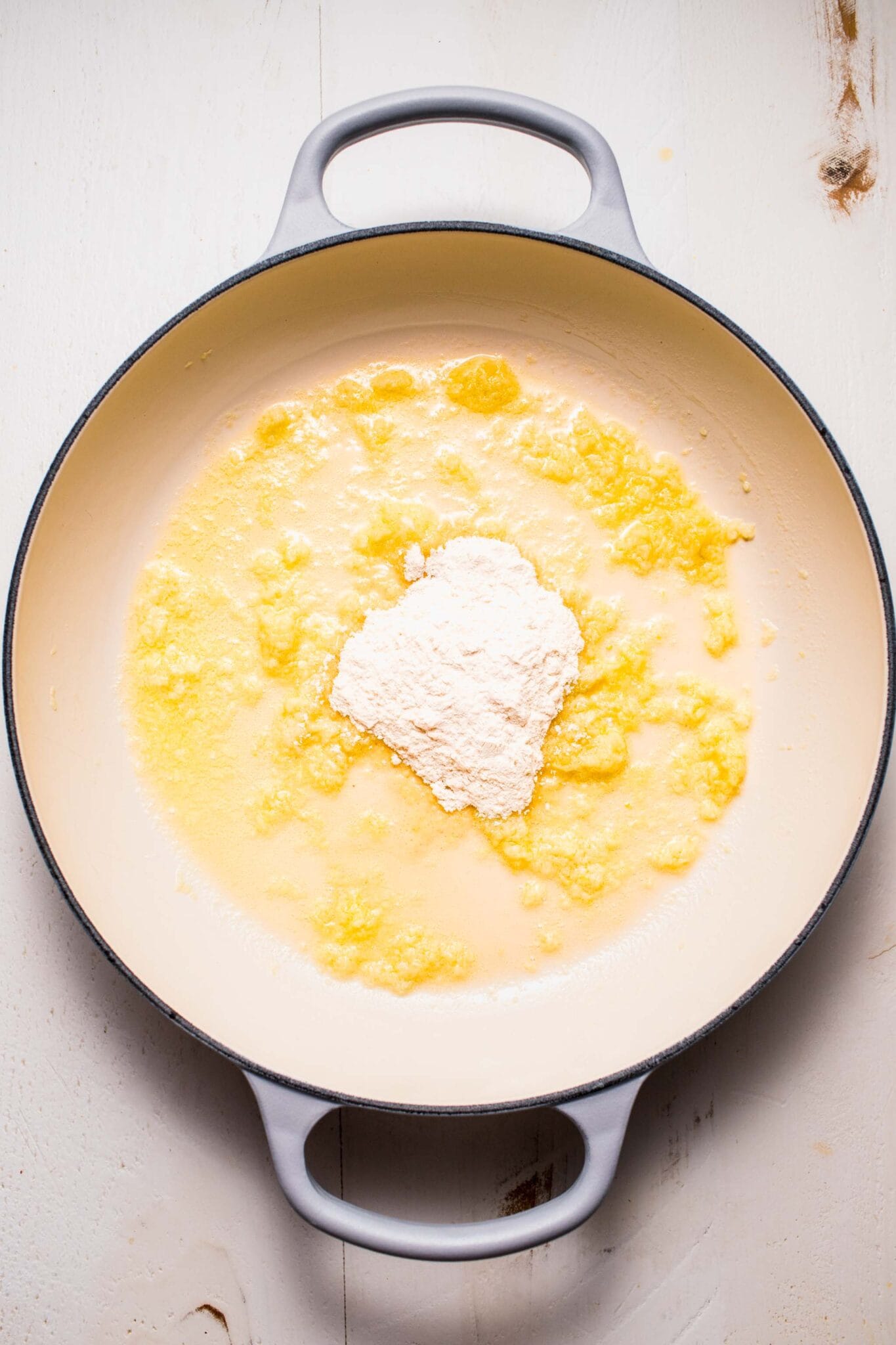 Quick Creamy Garlic Sauce (5Minute Easy Recipe)