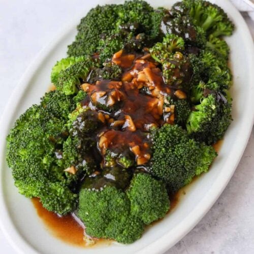 15+ Simple Sauces for Broccoli (with Recipes) Platings + Pairings