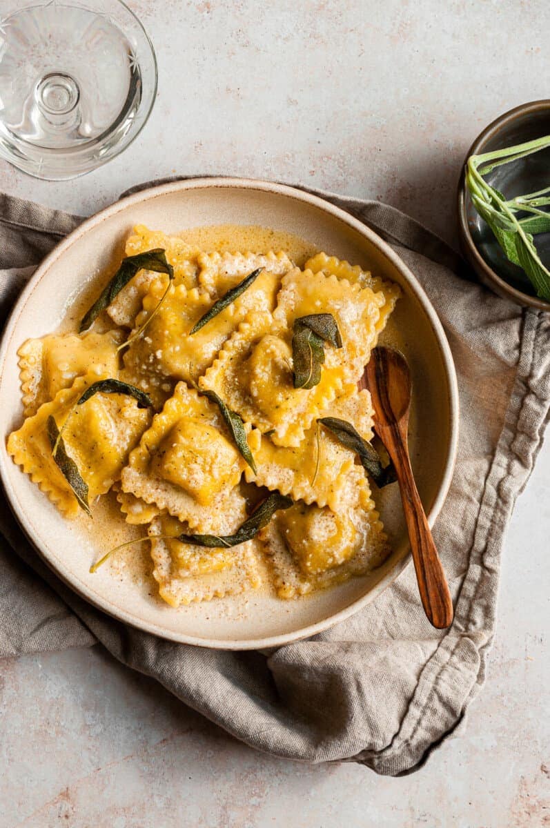 23+ BEST Sauces for Butternut Squash Ravioli