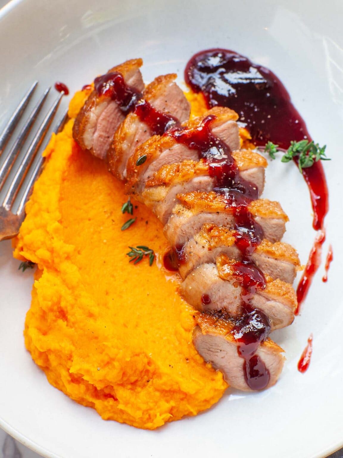 12+ BEST Sauces for Duck Breast (Easy Recipes)