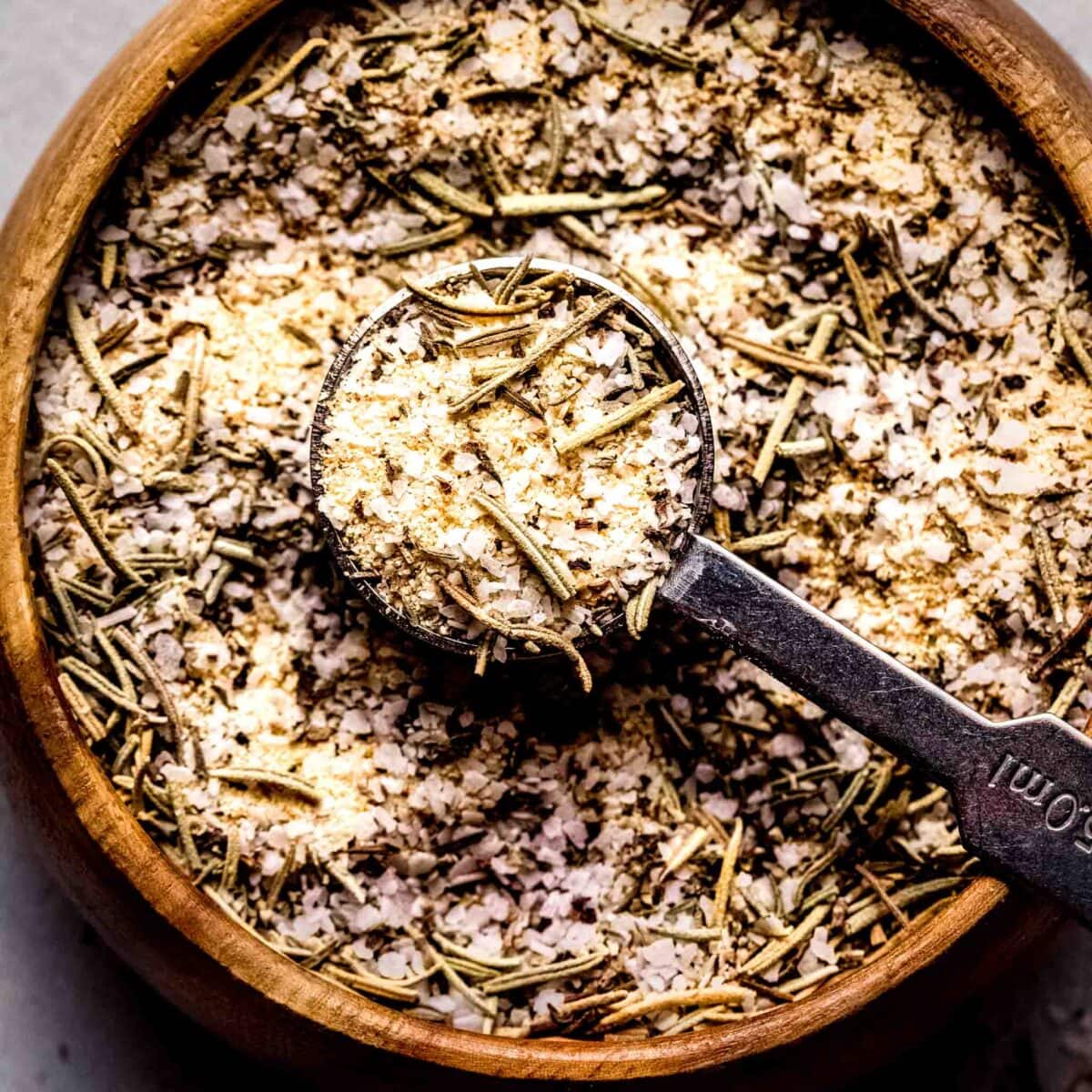 The BEST Prime Rib Rub (for Smoking, Oven or Traeger)