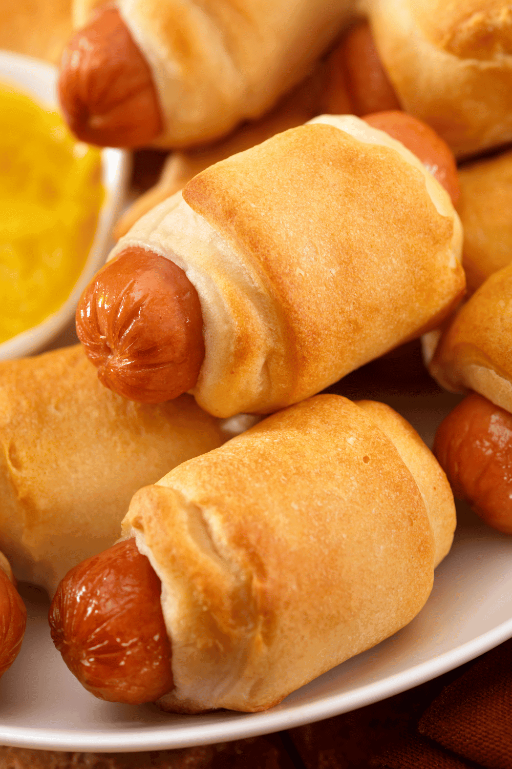10+ BEST Dipping Sauces for Pigs in a Blanket