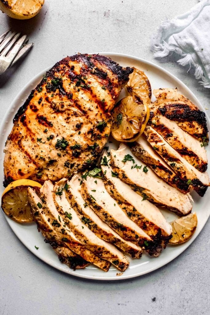 Sliced chicken breast ready to be served.