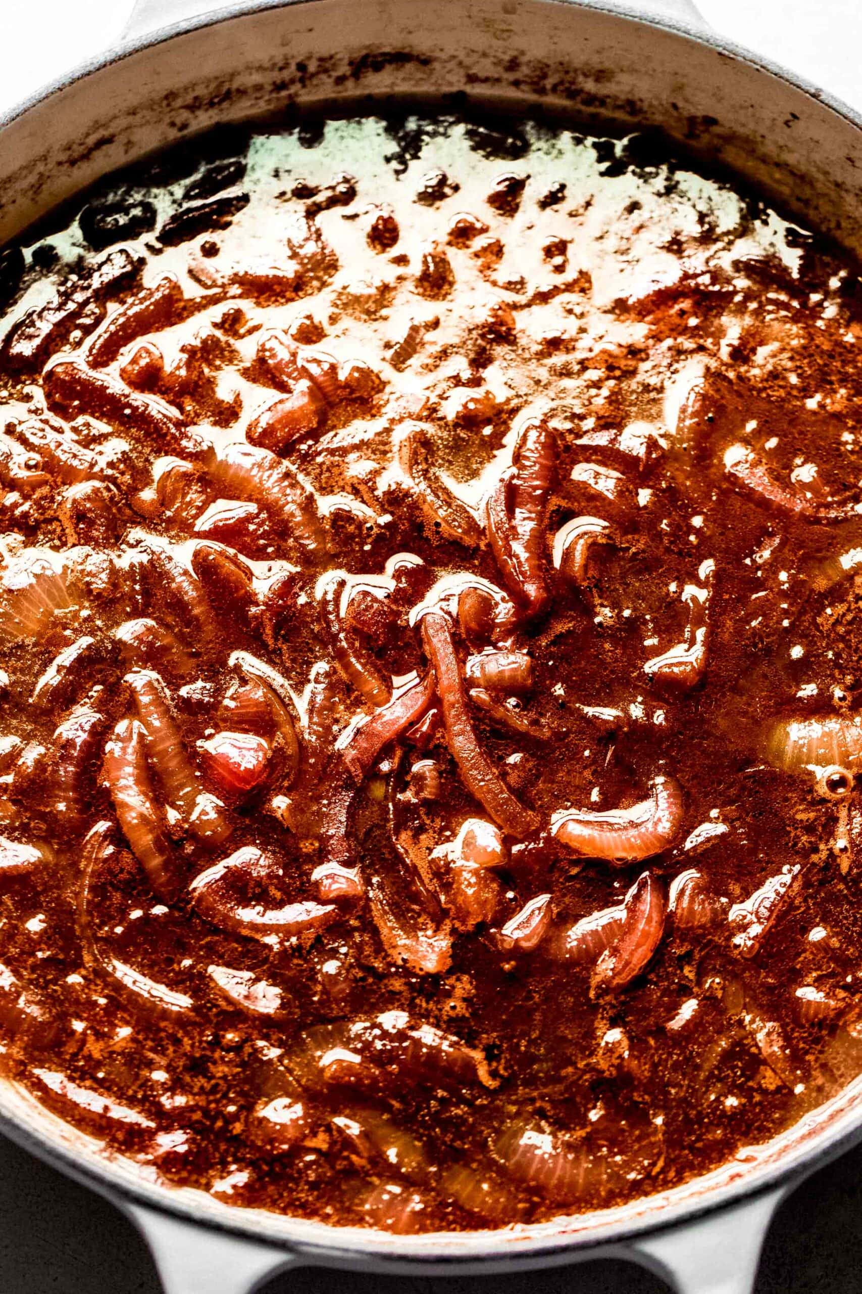 The BEST Onion Gravy with Red Wine (Easy Recipe) Platings + Pairings