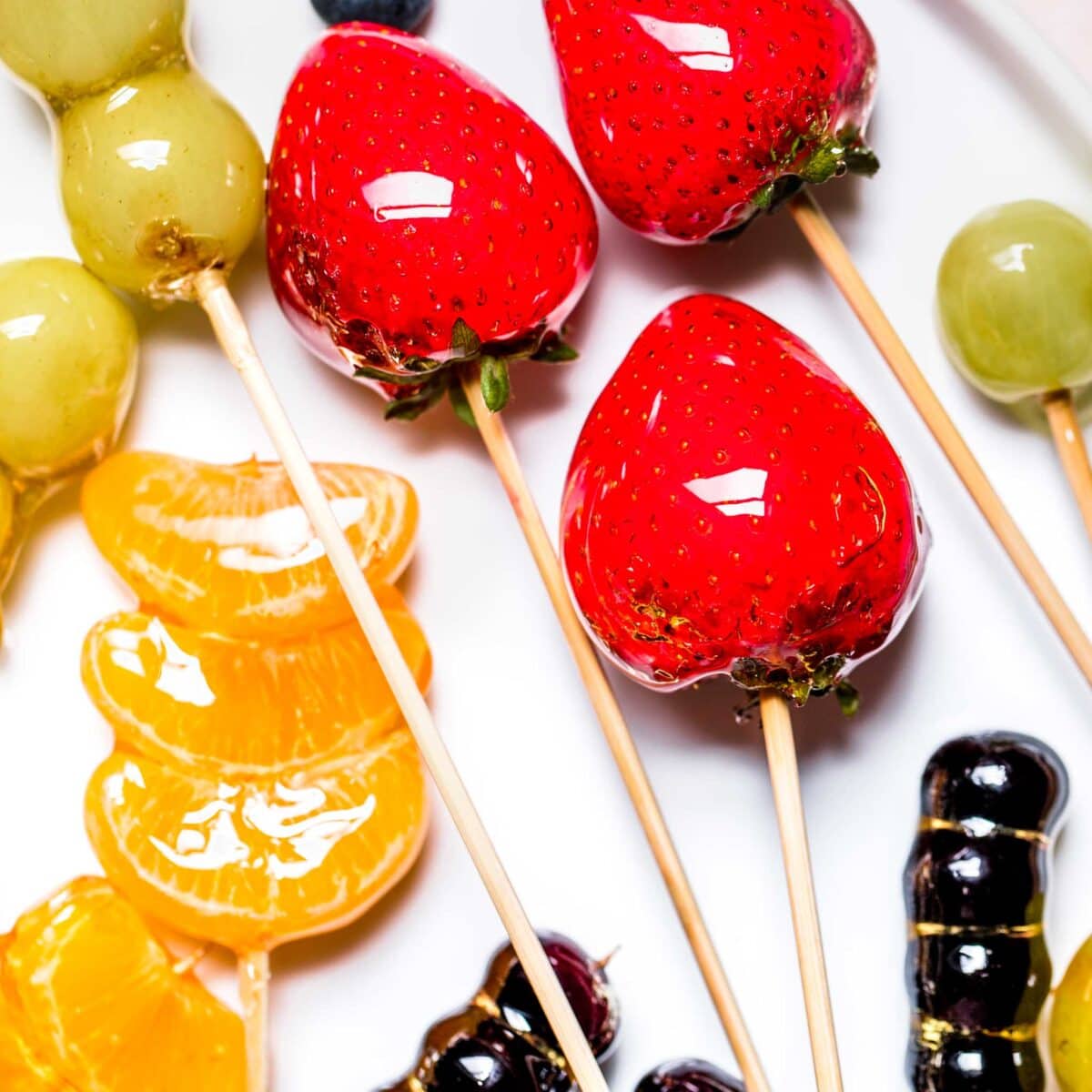 Easy Tanghulu Recipe (How to Make Tanghulu Fruit) Platings + Pairings