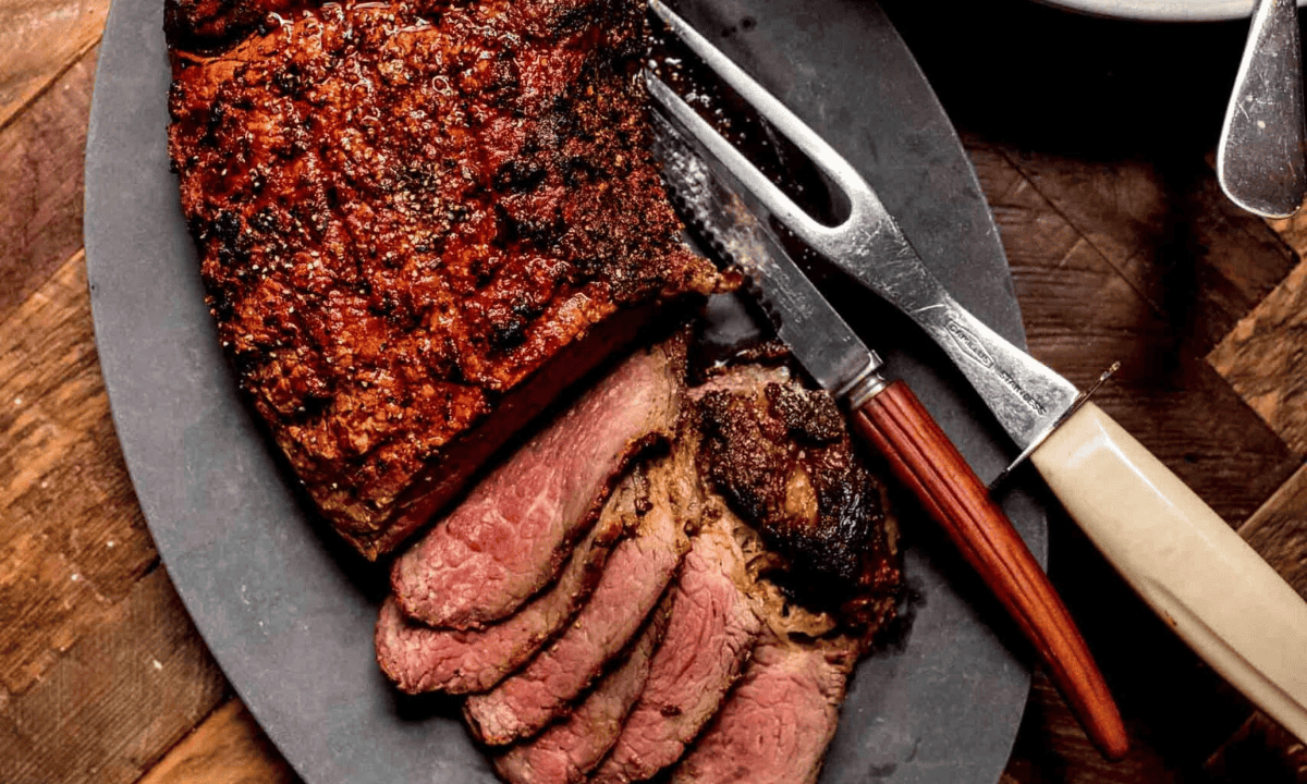 Easy Smoked Bottom Round Roast Recipe (Tender & Delicious!)