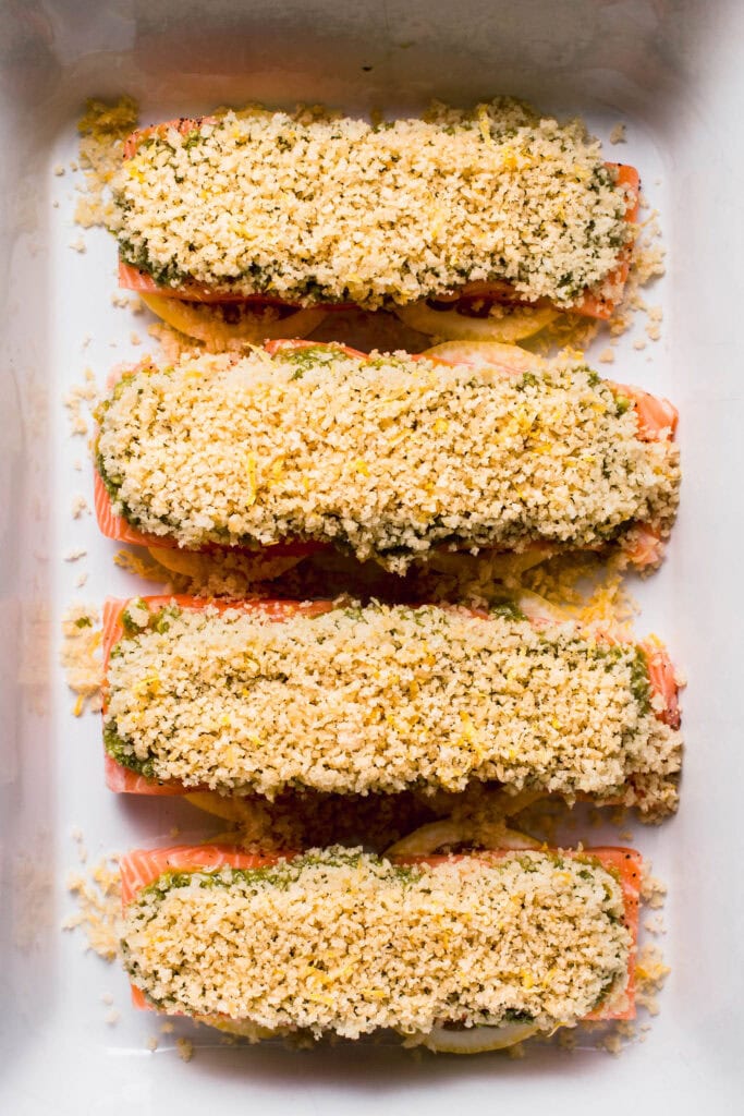 Salmon topped with pesto and panko. 